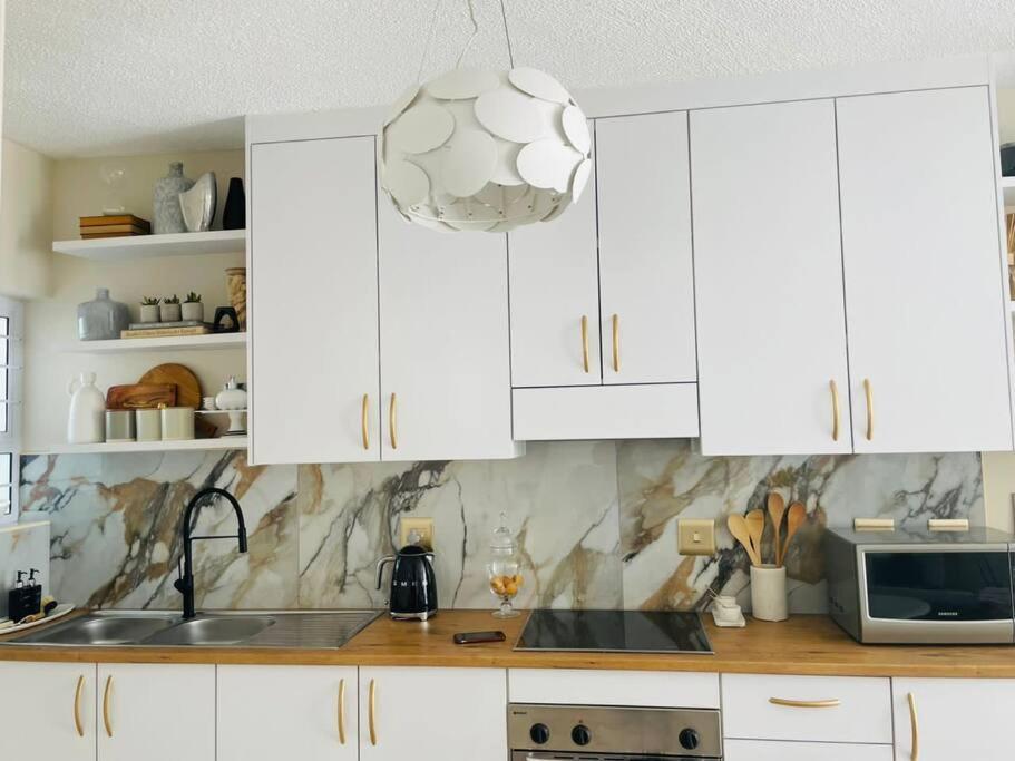A Zen And Chic Beachfront Apartment Swakopmund Esterno foto