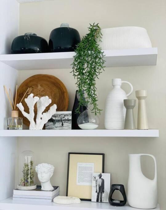 A Zen And Chic Beachfront Apartment Swakopmund Esterno foto